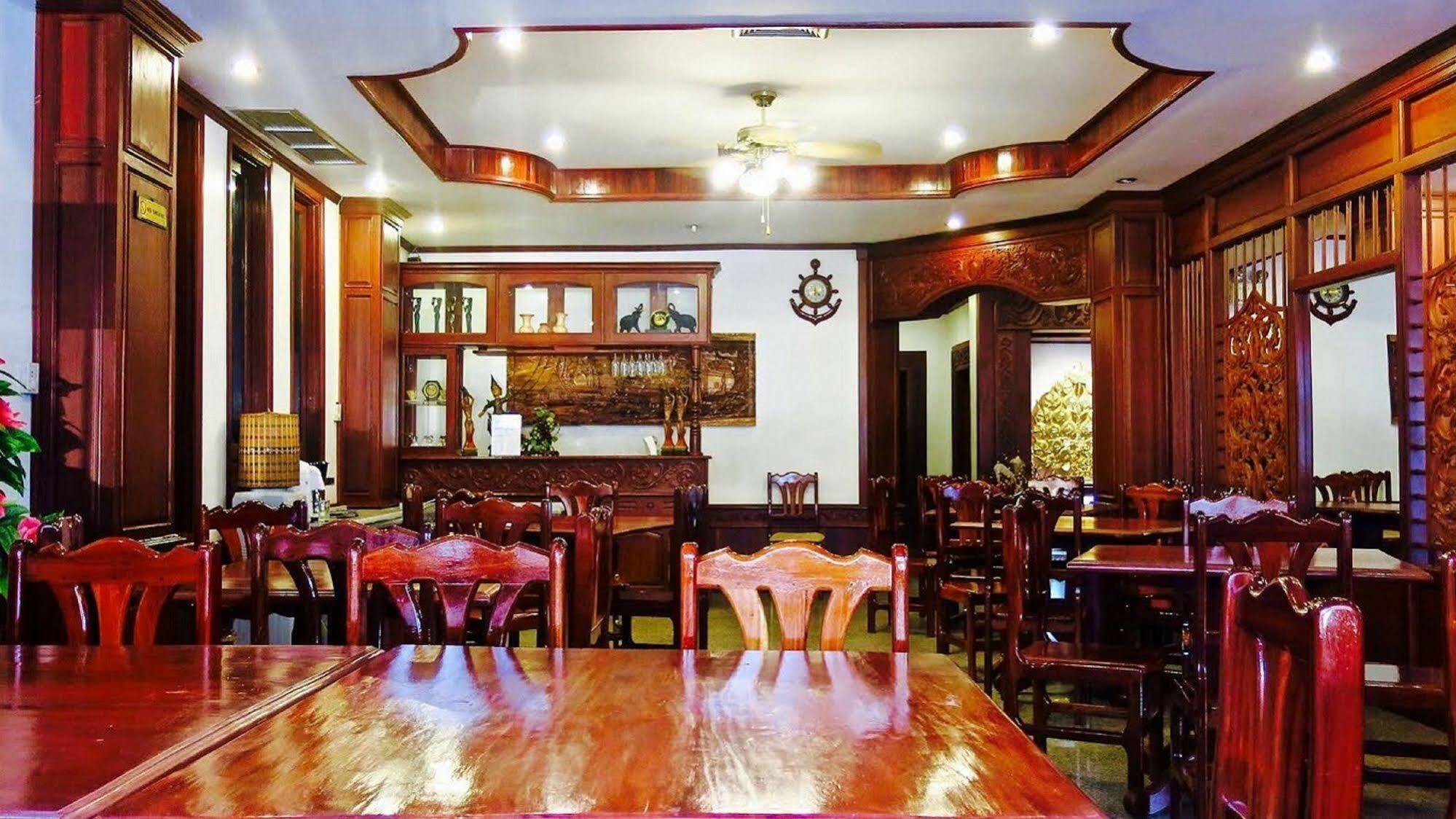 Khampiane Boutique Hotel Ban Nongdouang Buitenkant foto