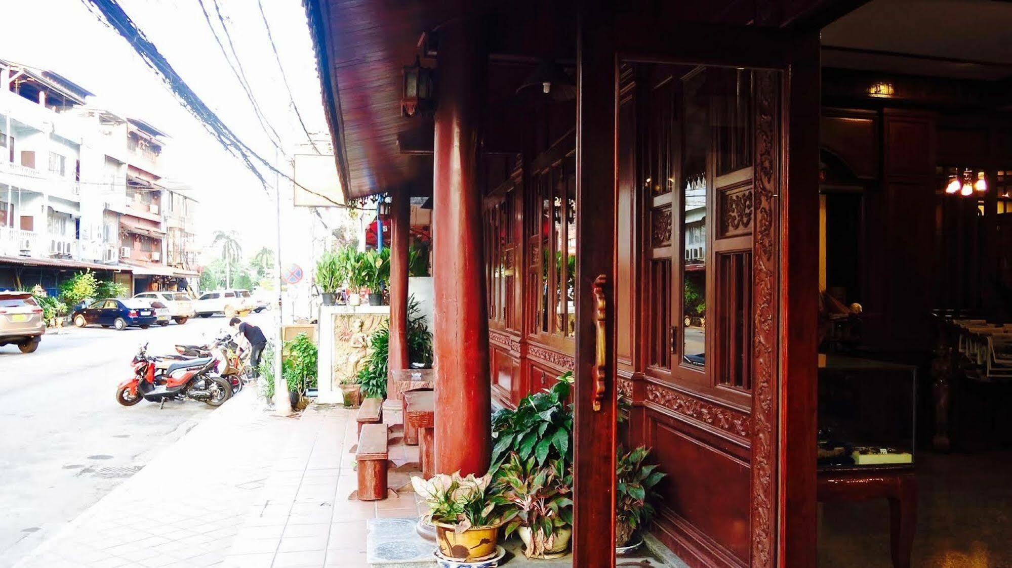 Khampiane Boutique Hotel Ban Nongdouang Buitenkant foto