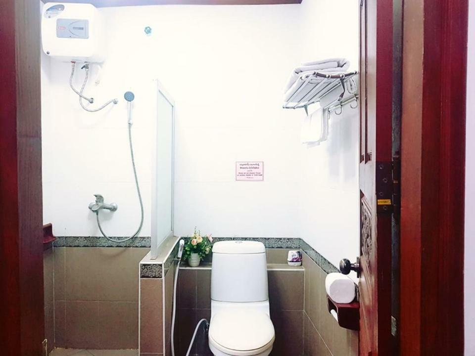 Khampiane Boutique Hotel Ban Nongdouang Buitenkant foto